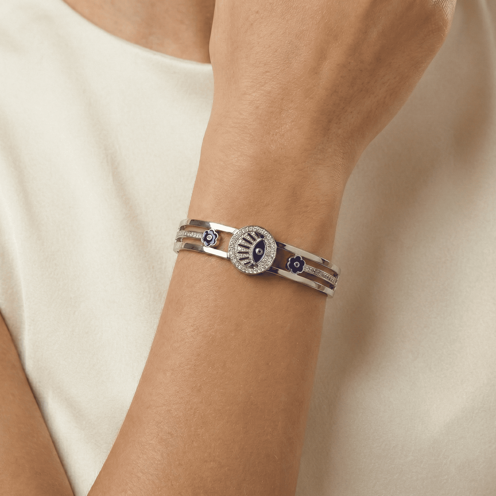 Eshanarya Anti-Tarnish Evil Eye Bracelet for Women