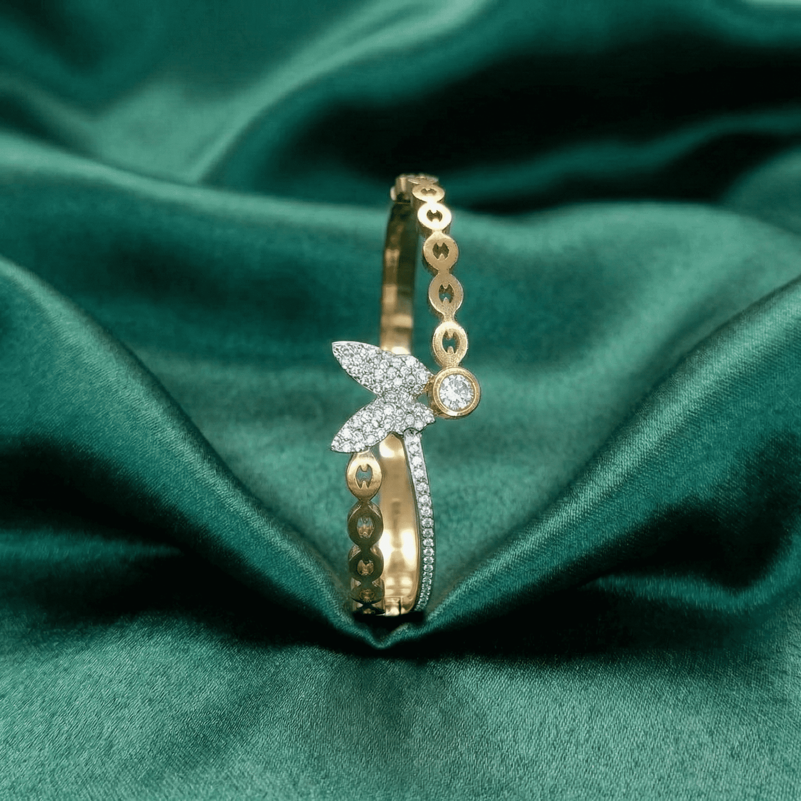 Eshanarya Butterfly Anti-Tarnish Bracelet