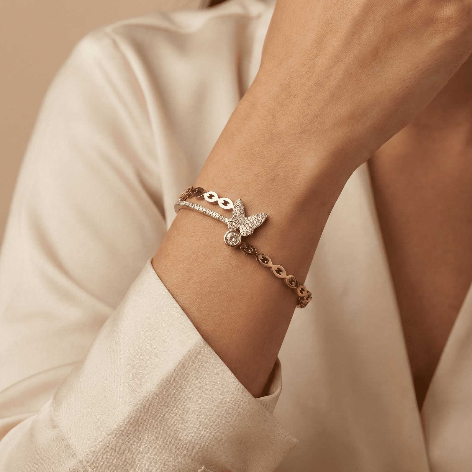 Eshanarya Butterfly Anti-Tarnish Bracelet