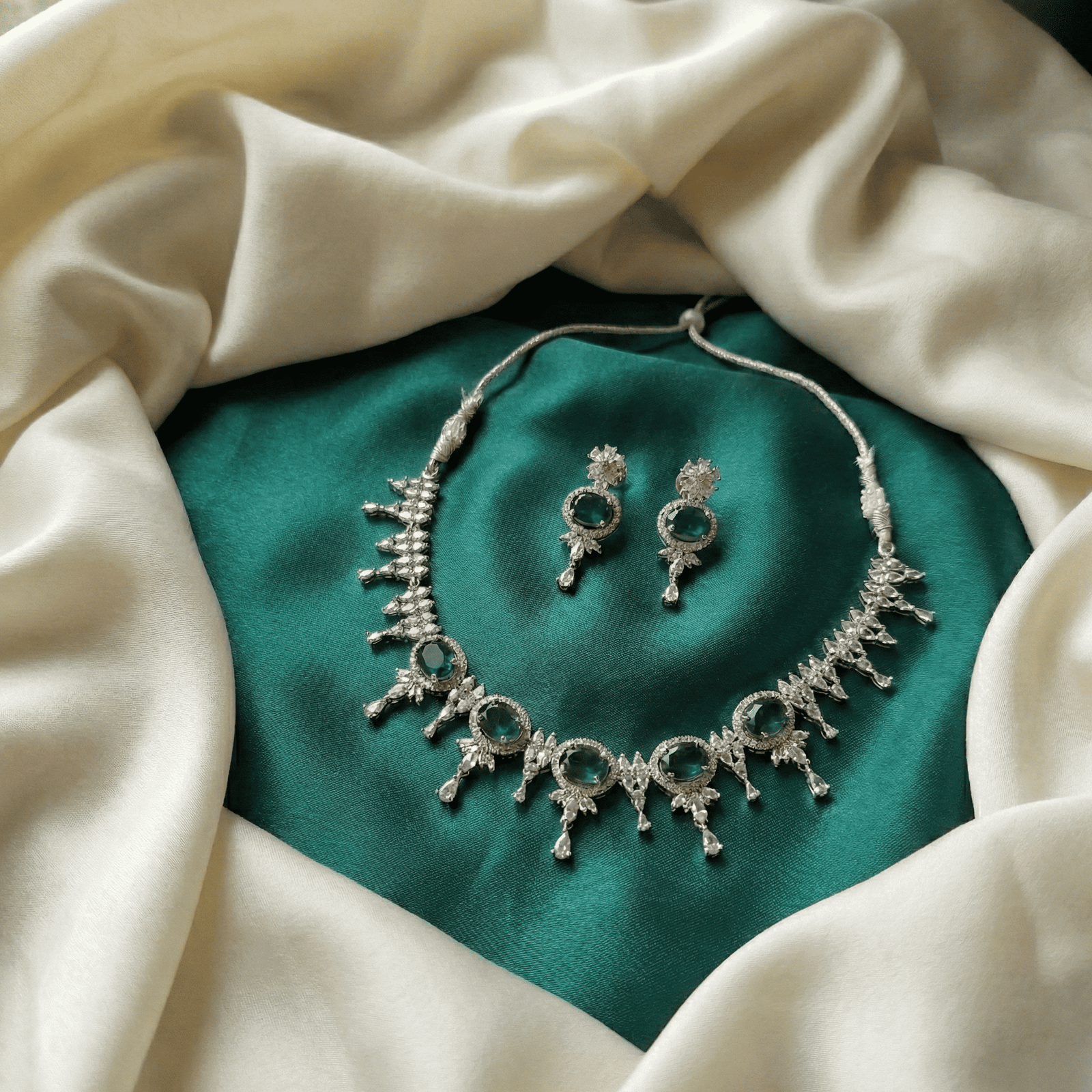 Eshanarya Emerald Grace AD Necklace Set