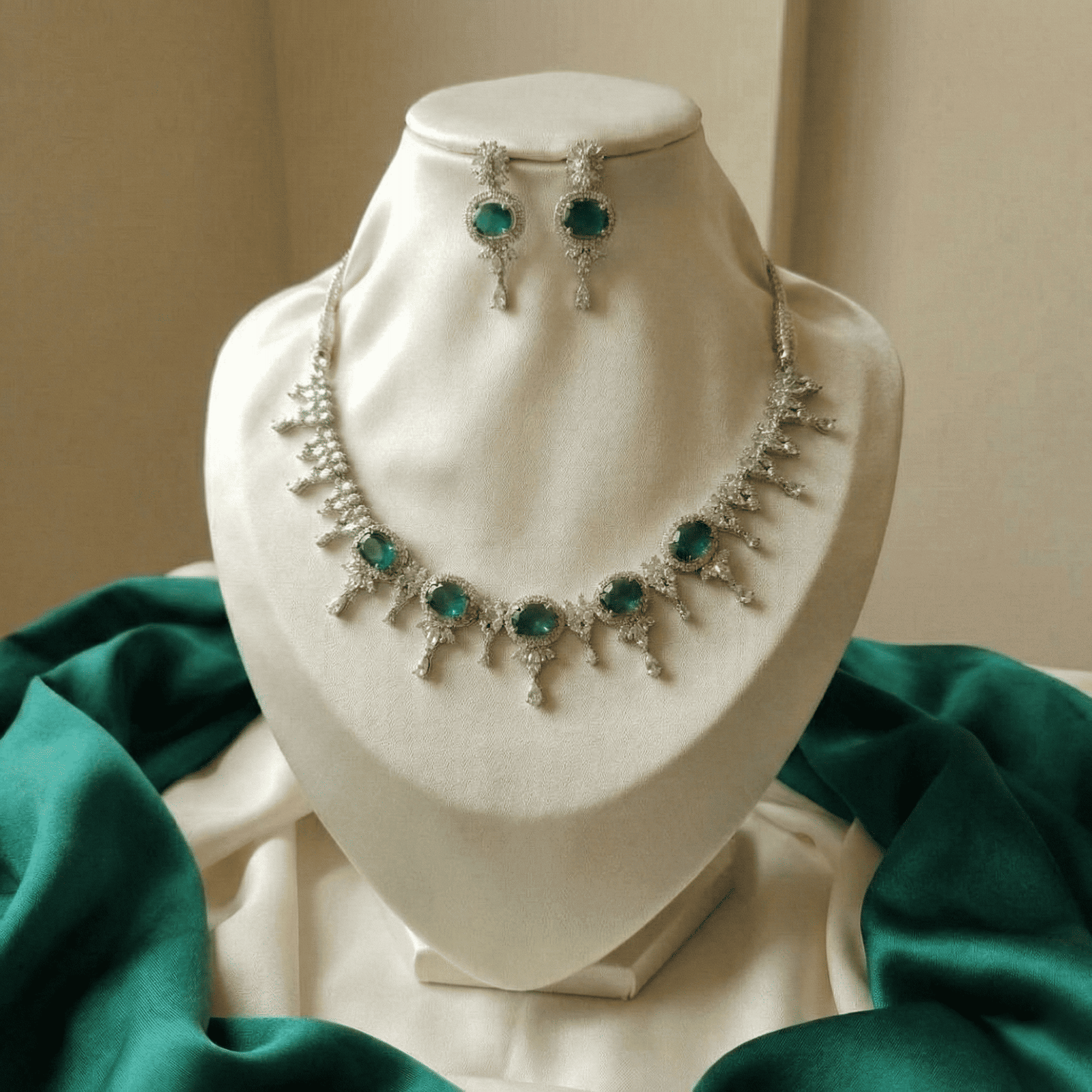 Eshanarya Emerald Grace AD Necklace Set