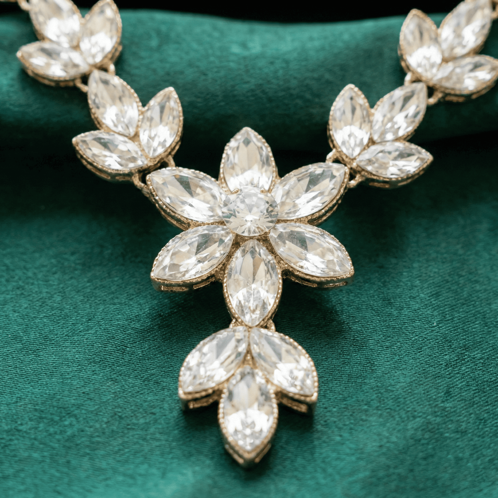 Eshanarya Leaf like Style AD Necklace Set for Women