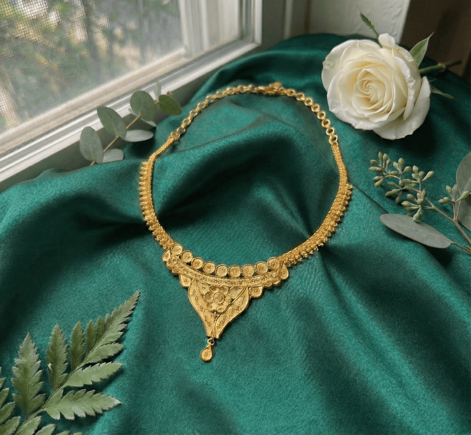 Eshanarya Swarna Kasu V-Drop One Gram Necklace for women