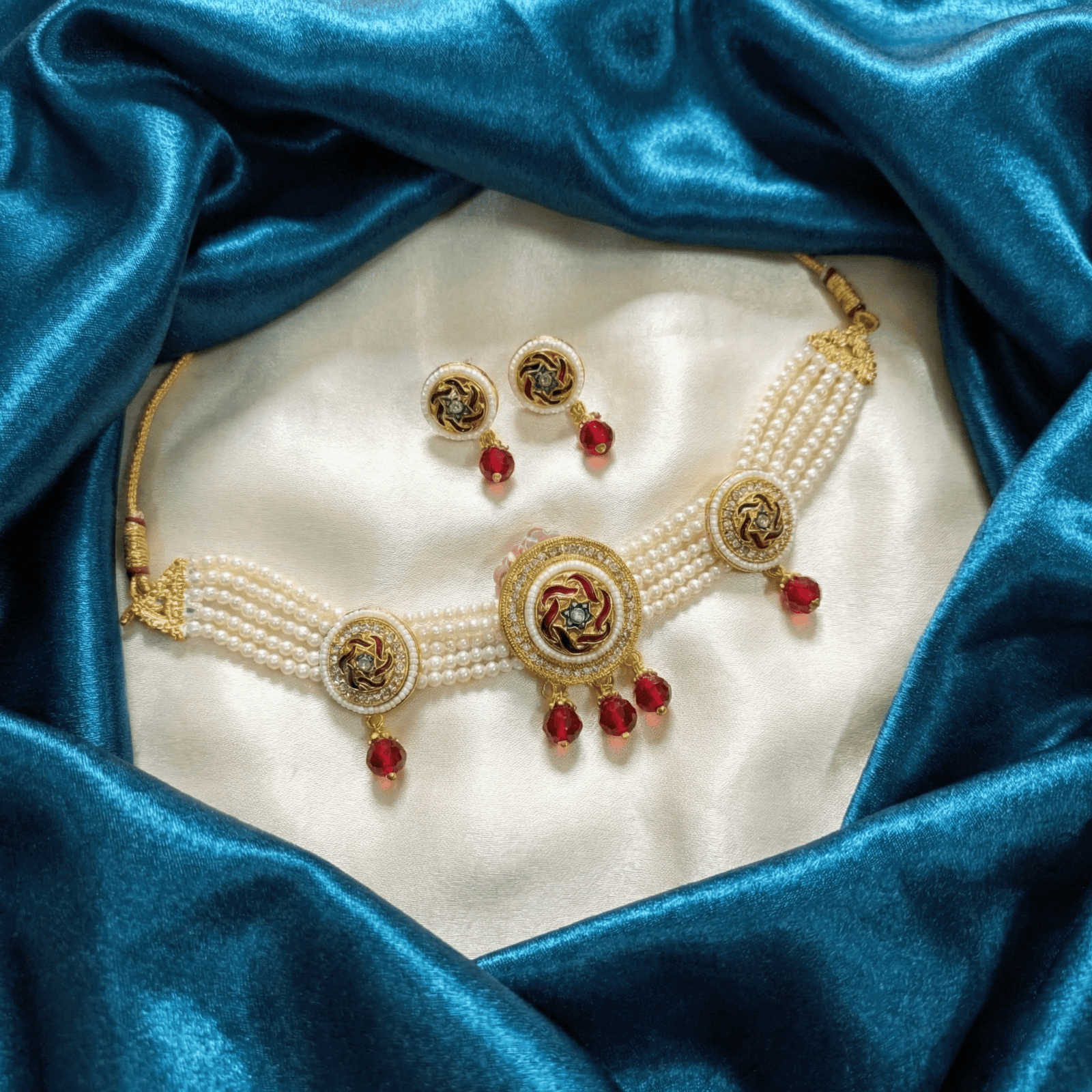 Eshanarya Traditional Pearl Choker Necklace Set with Earrings